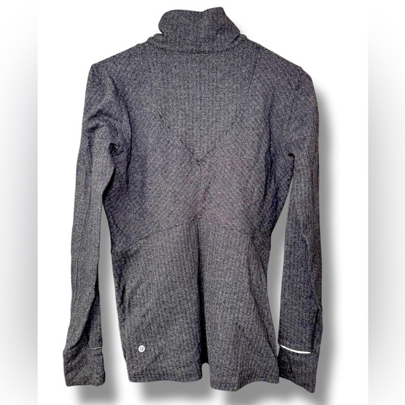 Lululemon‎ Rundful Gray Half Zip Pullover Shirt Size Medium (Est) EUC - Picture 2 of 9